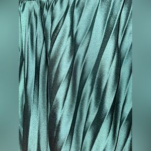 SHEIN L dark green maxi zippered skirt